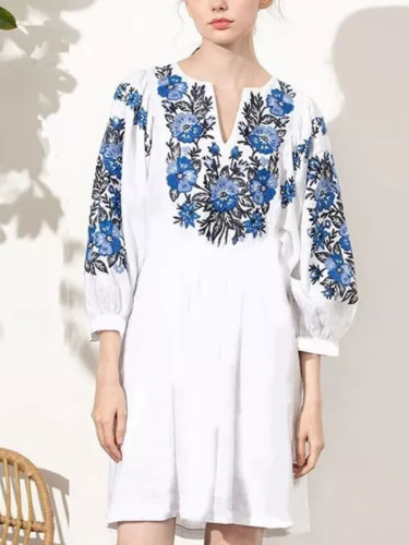 long sleeve Embroidery V-neck Loose robe Spring Autumn Dresses
