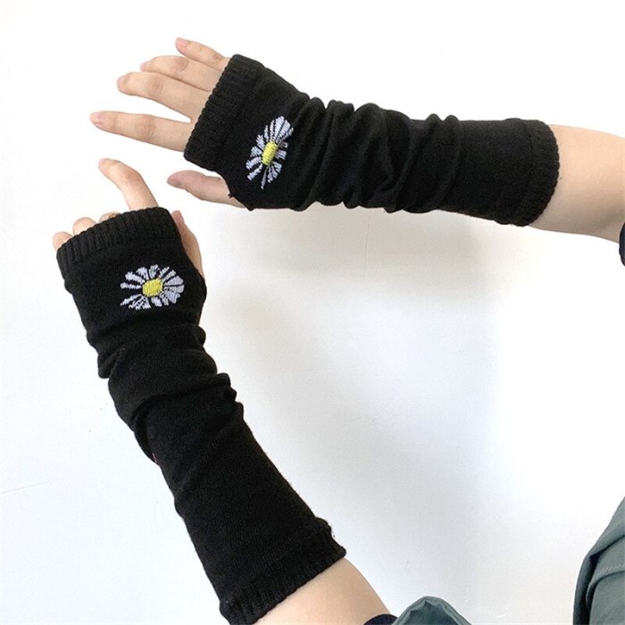 Black Unisex Glove Fingerless Hipster Cool Basic Accessories Moon Crescent Daisy Cross