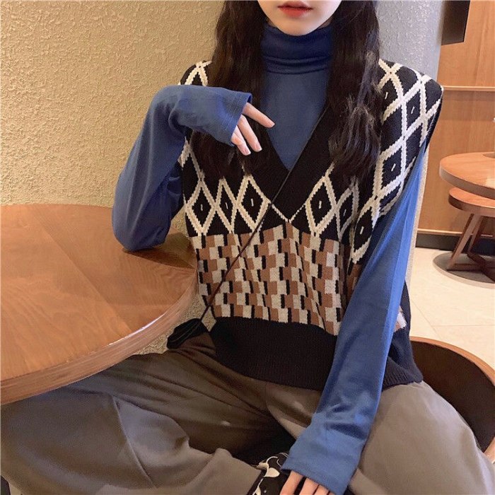 Geometric Vintage Plaid Sweater Vest