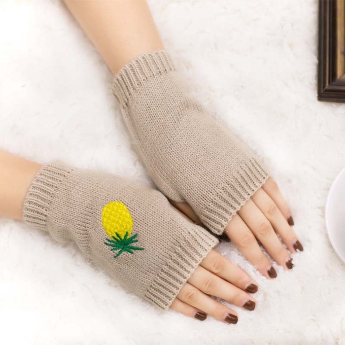 Pineapple embroidery pattern knitted half-finger gloves color warm gloves