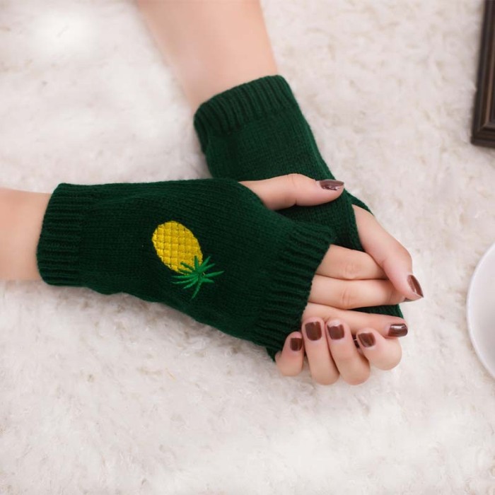 Pineapple embroidery pattern knitted half-finger gloves color warm gloves