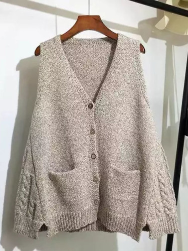 Single-breasted V-neck Pocket Knitted Sweater Vest