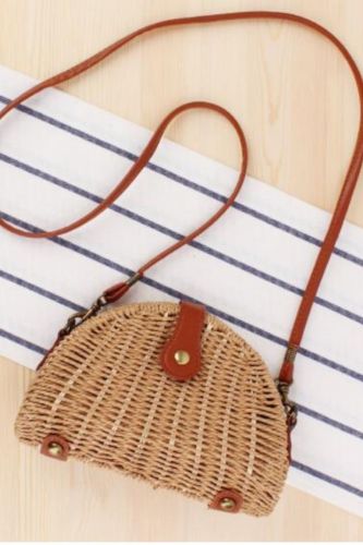 New Small Fresh Messenger Woven Bag Beach Bag Sen Semi-Circular Straw Woven Bag Vacation Photo Female Bag