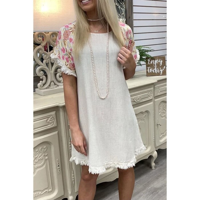 2021 Women Cotton and Linen Floral Stitching Round Neck Short-sleeved Fashion Dress Summer Lady Dress