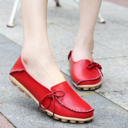 2021 New Spring/autumn Round Toe Solid Shallow Soft Sole Comfortable Genuine Leather Slip On Shoes For Women Flats