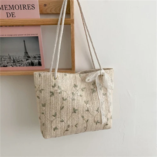 New Straw Fresh and Simple Lace Flower Woven Bag