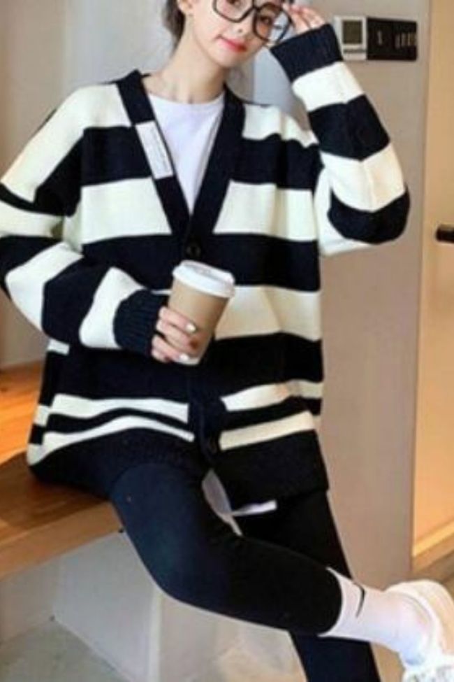 2021 New Autumn Women Fashion V-Neck Color Matching Striped Knitted Sweater Female Chic Loose Casual Cardigans Tops Streetwear