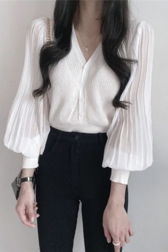 Early Autumn Temperament V-neck Was Thin Single Blouse Female Breasted Chic Pleated Lantern Sleeve Blusa Thin Knit Sweater KK637