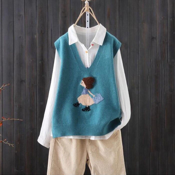Female Cartoon Embroidery Pattern Loose V-neck Knitted Sweater Vest