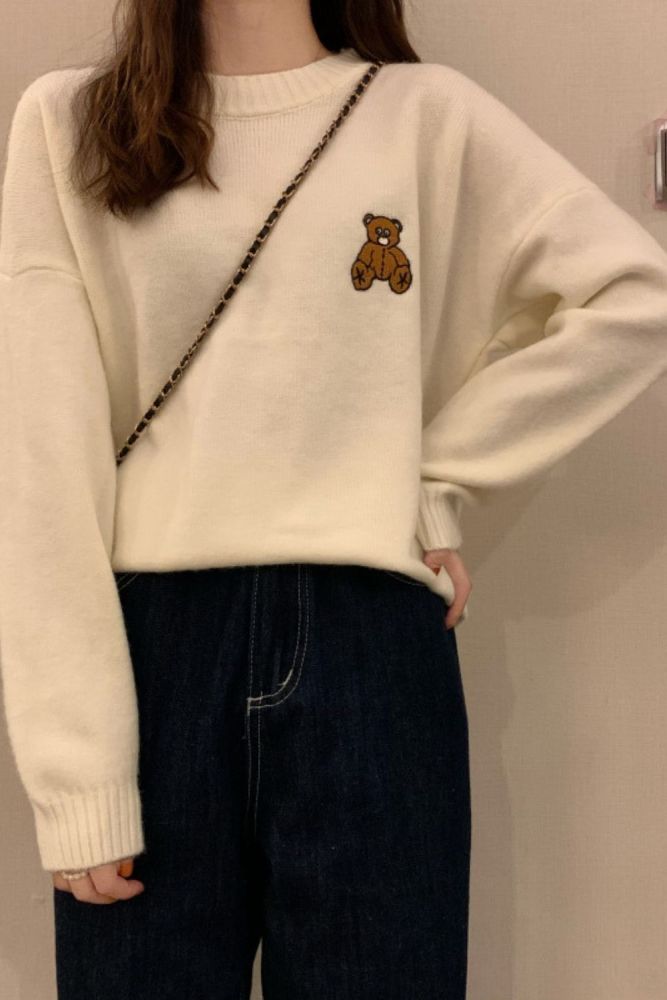 Loose And Lovely Bear Embroidery Pullover Thickened Sweater