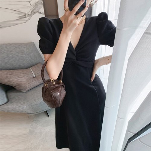 2021 Summer New Zipper Korean Temperament Age Reduction Waist Thin Kink Bubble Sleeve V-Neck Dress
