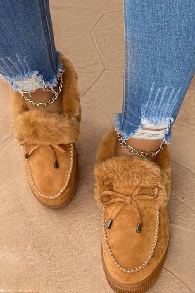 Leather Wool Winter Flat Shoes Woman Warm Snow Boots Ladies Fur Ankle Boots Plus Size Bee Fashion Moccasins Footwear new