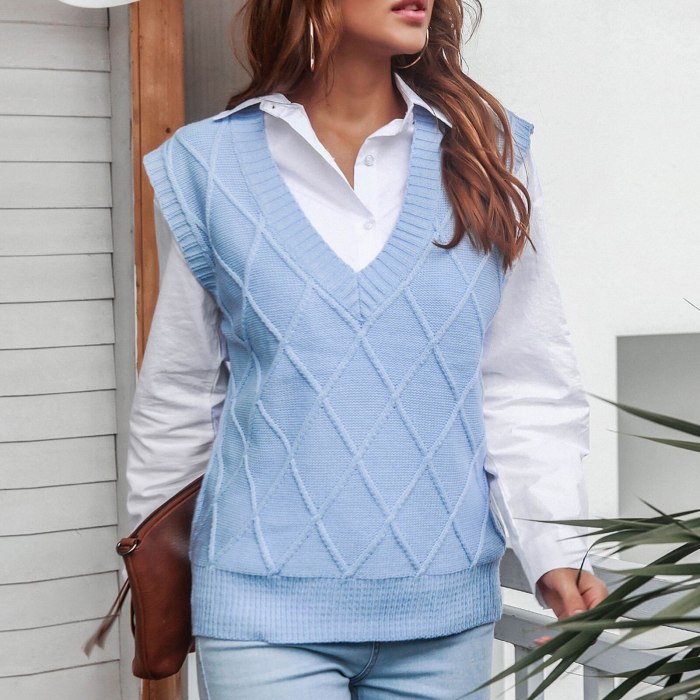 Women's Casual Solid Color Sleeveless Sweater Vest