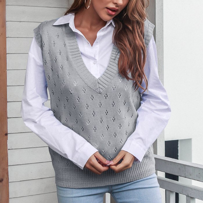 Women Sweater Vest Spring Autumn Women Short Loose Knitted 2021 Sweater Sleeveless Ladies V-neck Pullover Tops Female Outerwear