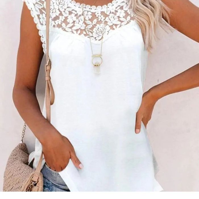 Elegant Lace Patchwork Summer New Round Neck Tank Top