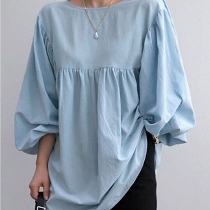 Women's Pleated Stitching Round Neck Casual Tops