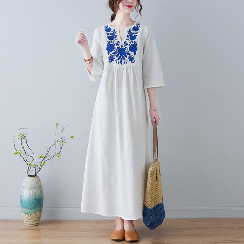 Woman Elegant Vintage Floral Embroidery Maxi Dress