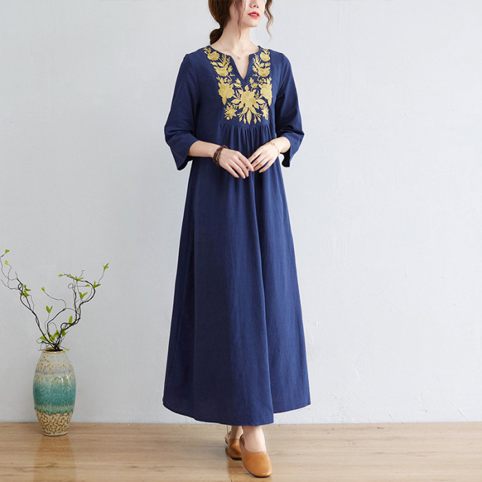 Woman Elegant Vintage Floral Embroidery Maxi Dress