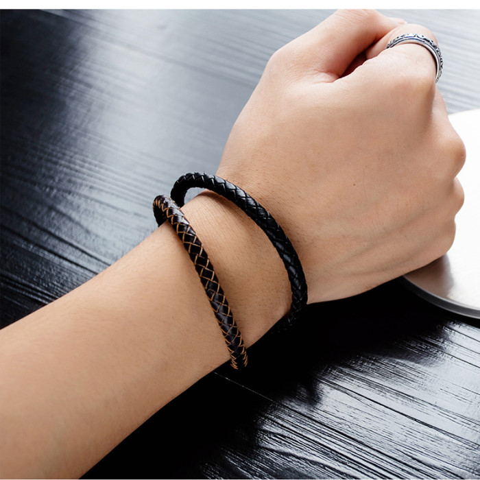 Wholesale Braided Leather Bracelet with Charms