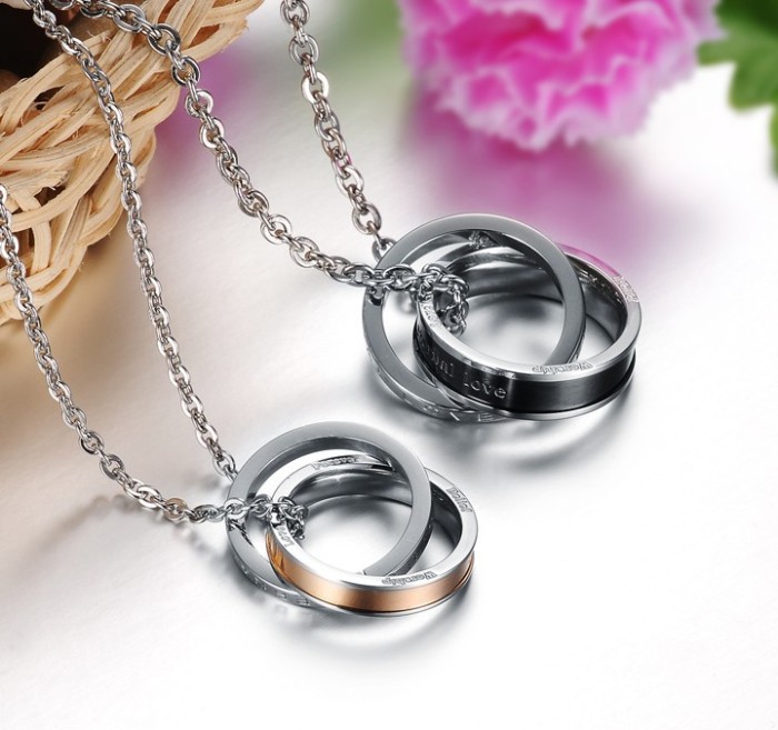 Wholesale Stainless Steel Couple Pendant Necklace