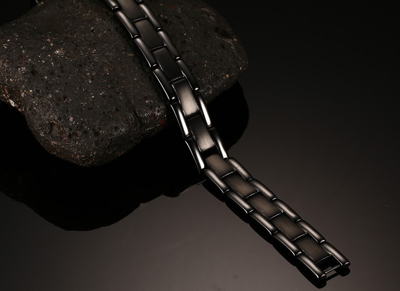 Online Wholesale Black Puzzl Stainless Steel Biomagnetic Bracelet