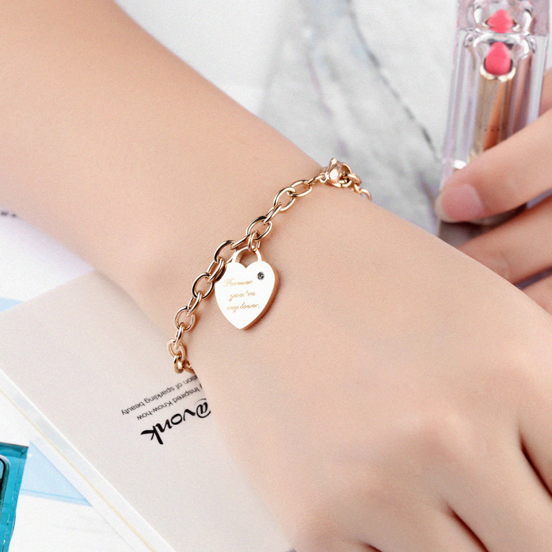 Stainless Steel Women Fashion Chain Bracelet with Heart Charm