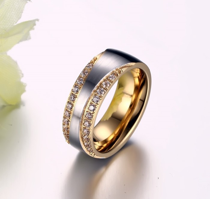 Hot Sell Stainless Steel Wedding Band Engagement Rings for Women