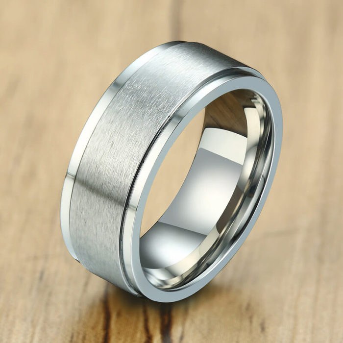 Wholesale Stainless Steel Spinner Black Ring Band