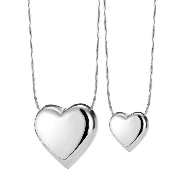 Wholesale Stainless Steel Heart Pendant Necklace