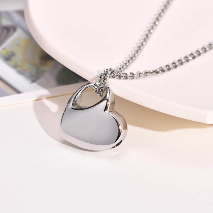 Wholesale Steel Heart-shaped Urn Necklace Pendant