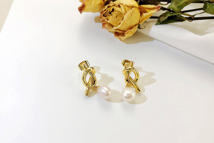 Wholesale Copper and Pearl Earring