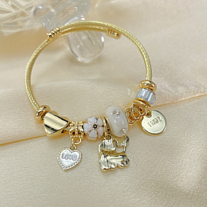 Wholesale Stainless Steel Bangle with Alloy Charms