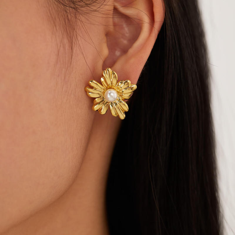 Wholesale Stainless Steel Pearl Flower Earrings