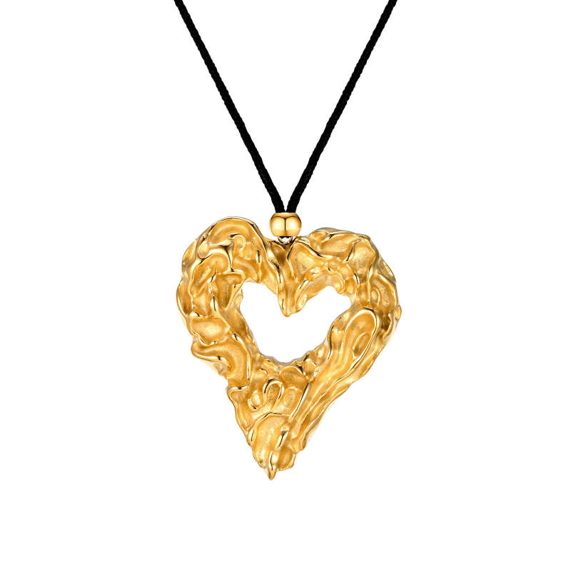 Wholesale Stainless Steel Women Heart Pendant