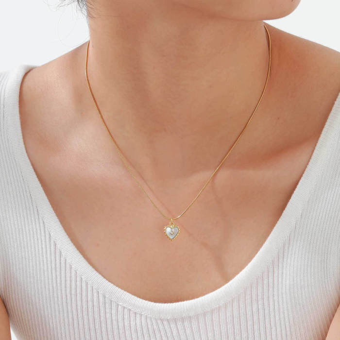 Wholesale Stainless Steel Shell Heart Necklace