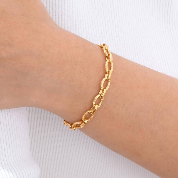 Wholesale Stainless Steel Embossed Handmade Bracelet Necklace