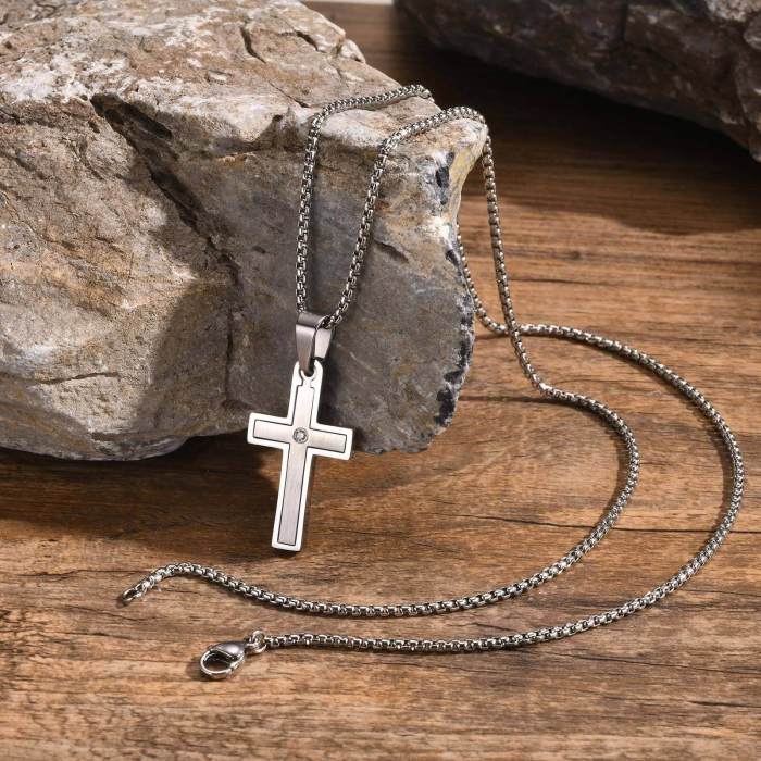 Wholesale Stainless Steel Men's Cross Pendant