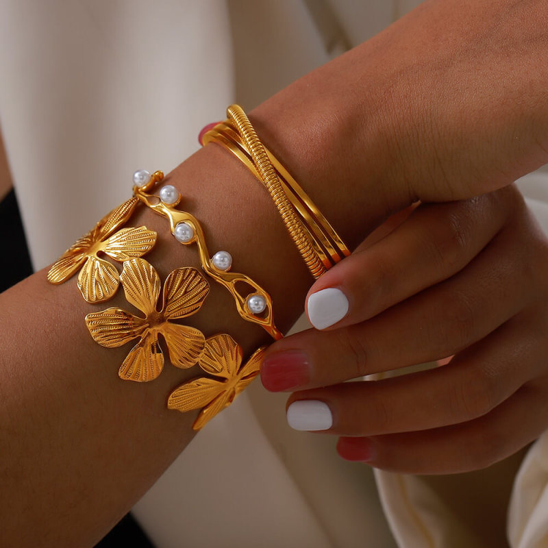 Wholesale Stainless Steel 18K Gold Plated Bangle