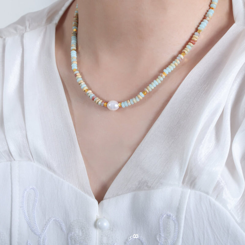 Wholesale Handmade Beaded Collarbone Necklace