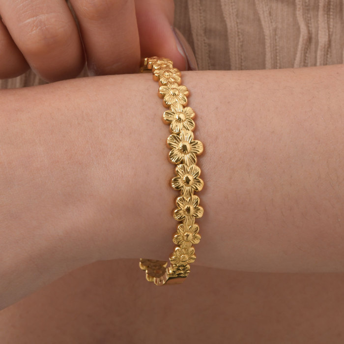 Wholesale Stainless Steel Flower Heart Bracelet