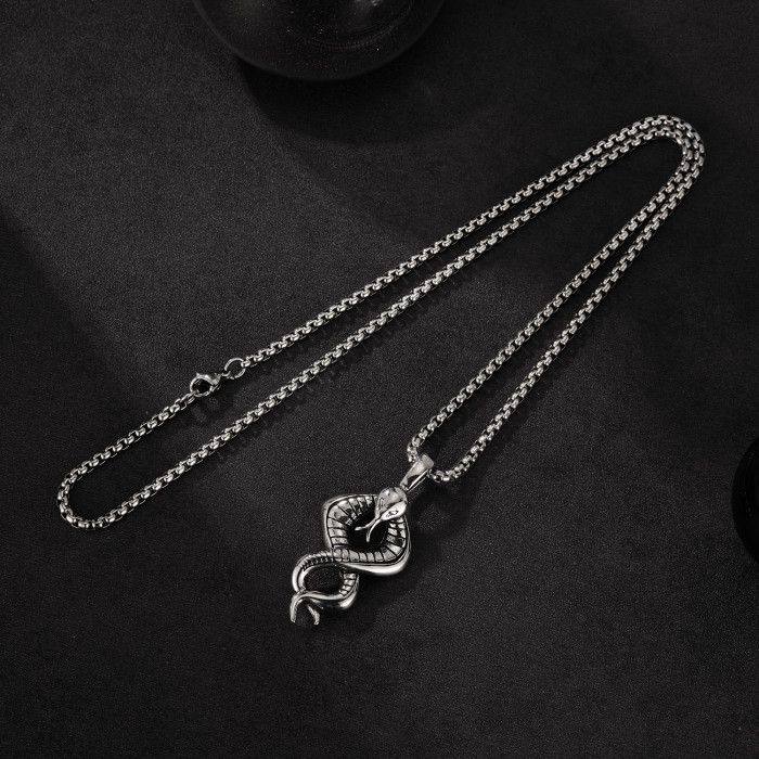 Wholesale Stainless Steel Snake Pendants