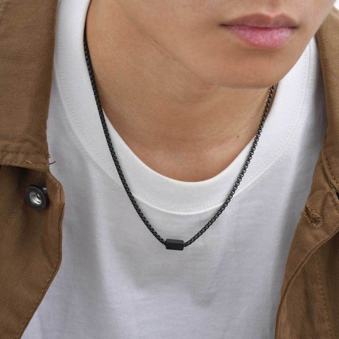 Wholesale Stainless Steel Square Bead Necklace