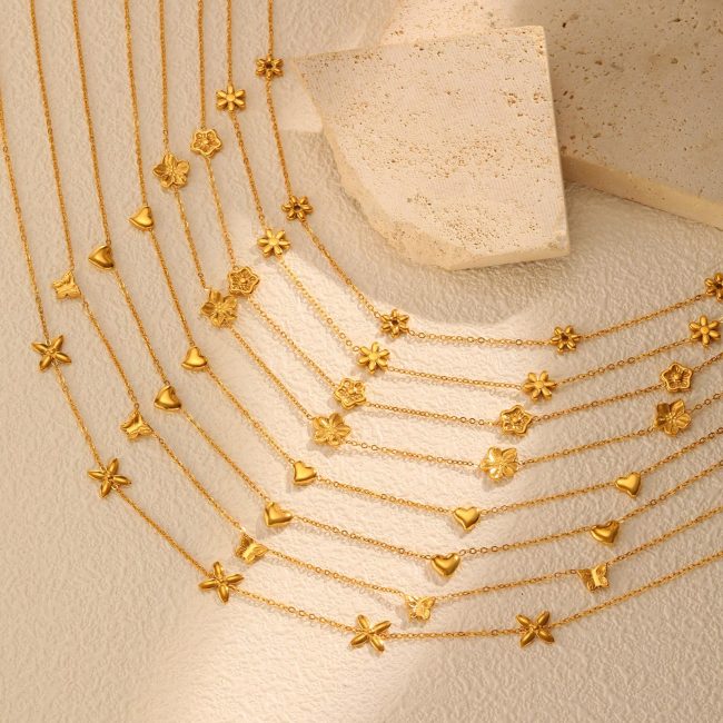 Wholesale Stainless Steel Girls Sweet Necklace