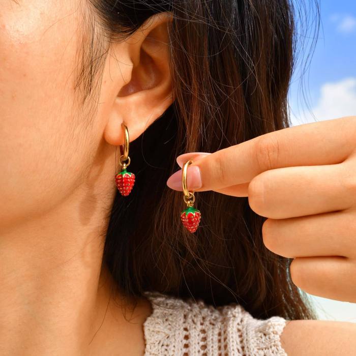Wholesale Stainless Steel Strawberry Dangle Earrings
