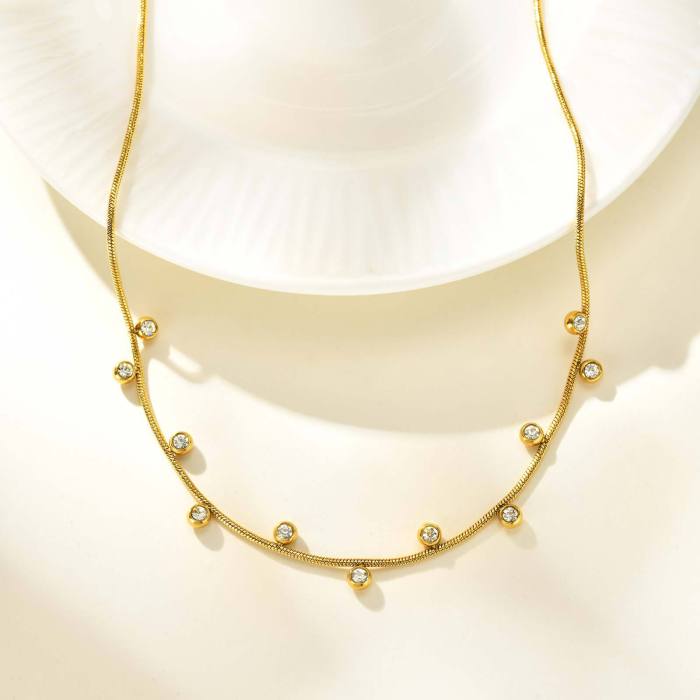 Wholesale Stainless Steel White Zirconia Necklace