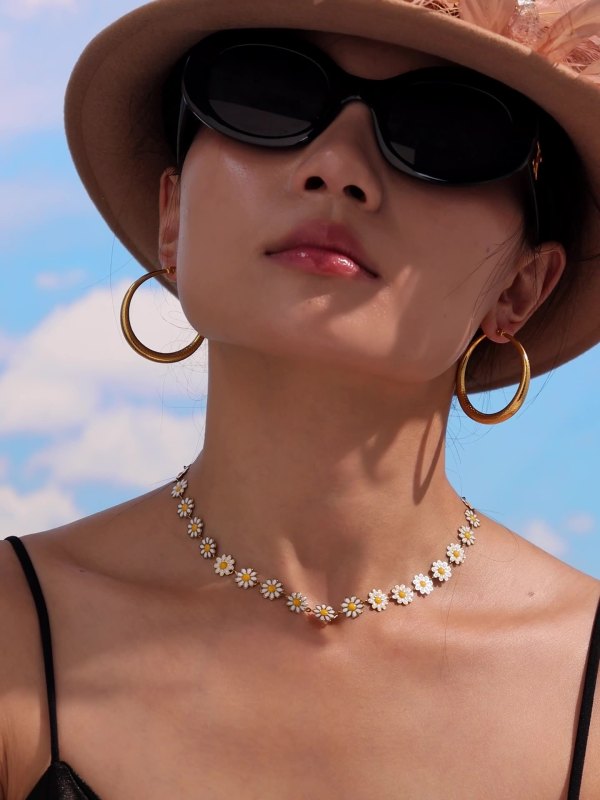 Wholesale Stainless Steel Daisy Flower Jewelry Set