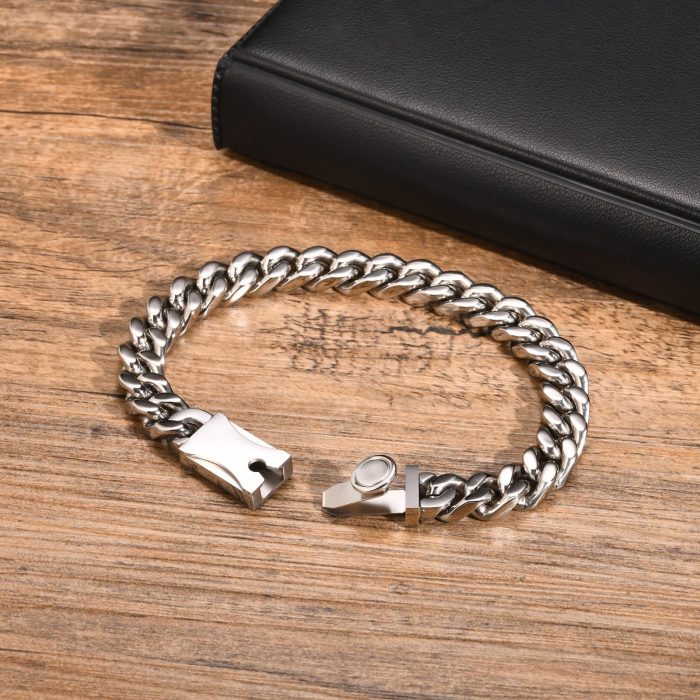 Wholesale Stainless Steel Mens Handsome Bracelet