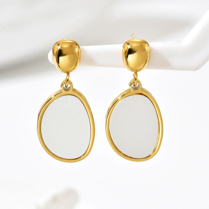 Wholesale Modern Retro Gold Pebble Earrings