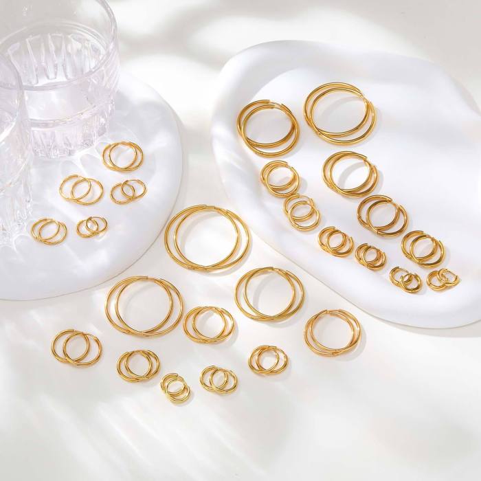 Wholesale Stainless Steel 2.5mm Women Hoop Earrings