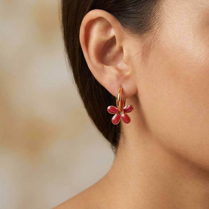 Wholesale Stainless Steel Hollowed Flower Earrings Set
